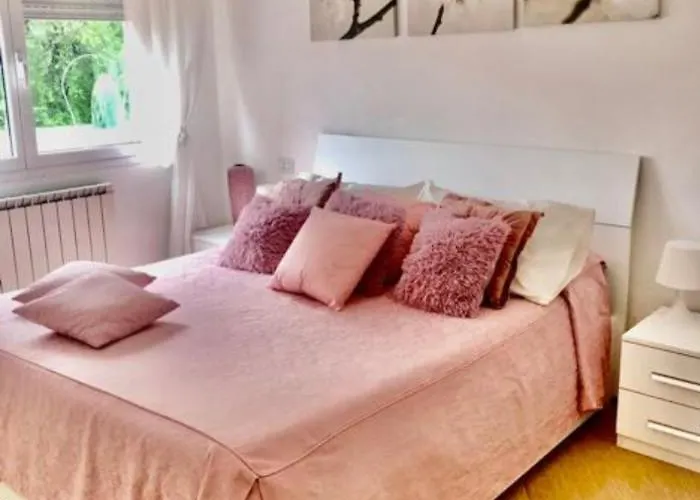 Апартаменти Lovely *